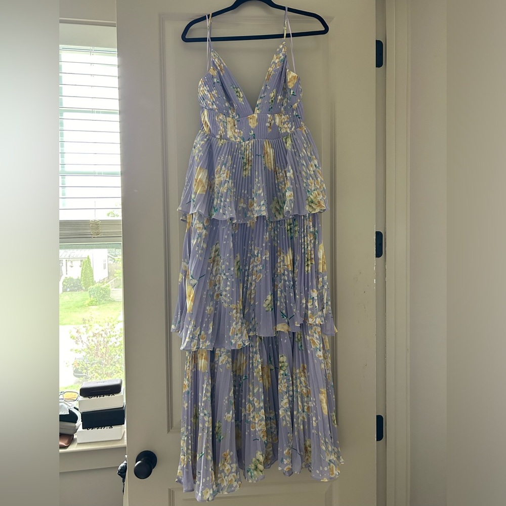 ASTR the Label Lilac Yellow Dress